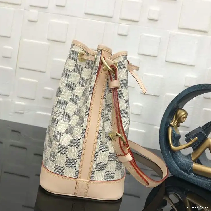 Fashionreps 19T1L0229 LV Bags 0528